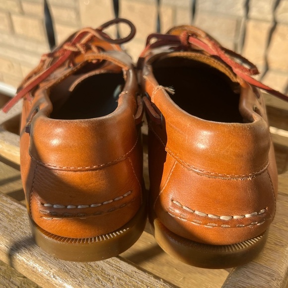 Land Rover 2 Eye Genuine Handsewn Men’s Boat Shoes Size 9 - Picture 4 of 11